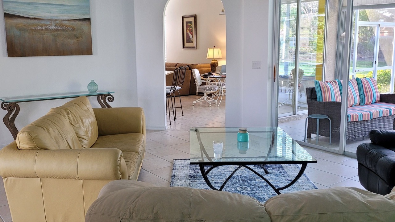 Photo of Livingroom in Estero