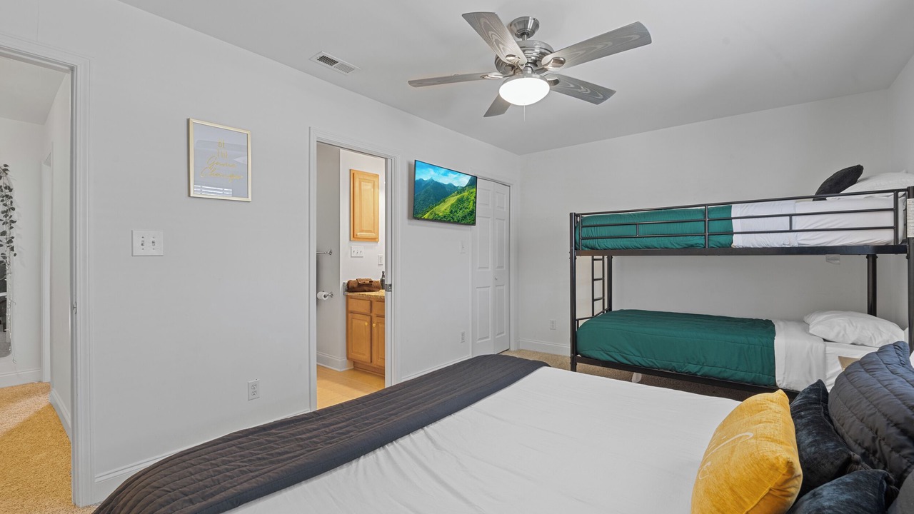 Photo of Bedroom in Smyrna