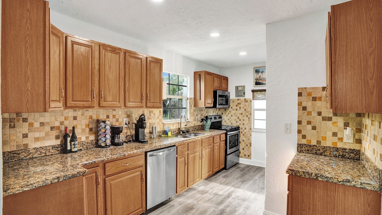 Photo of Kitchen in Royal Poinciana