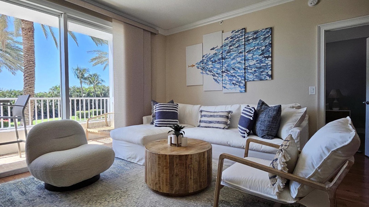 Photo of Bedroom in East Ocean Ave