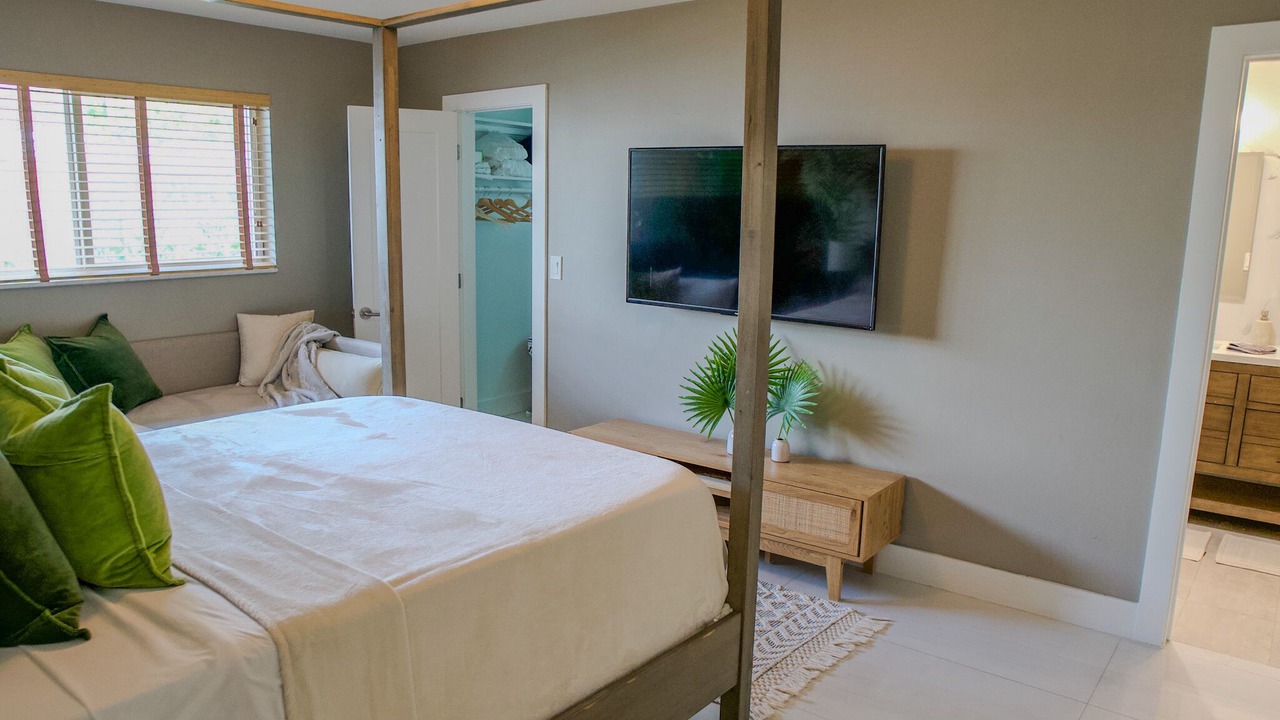 Photo of Bedroom in Dolphin Isles