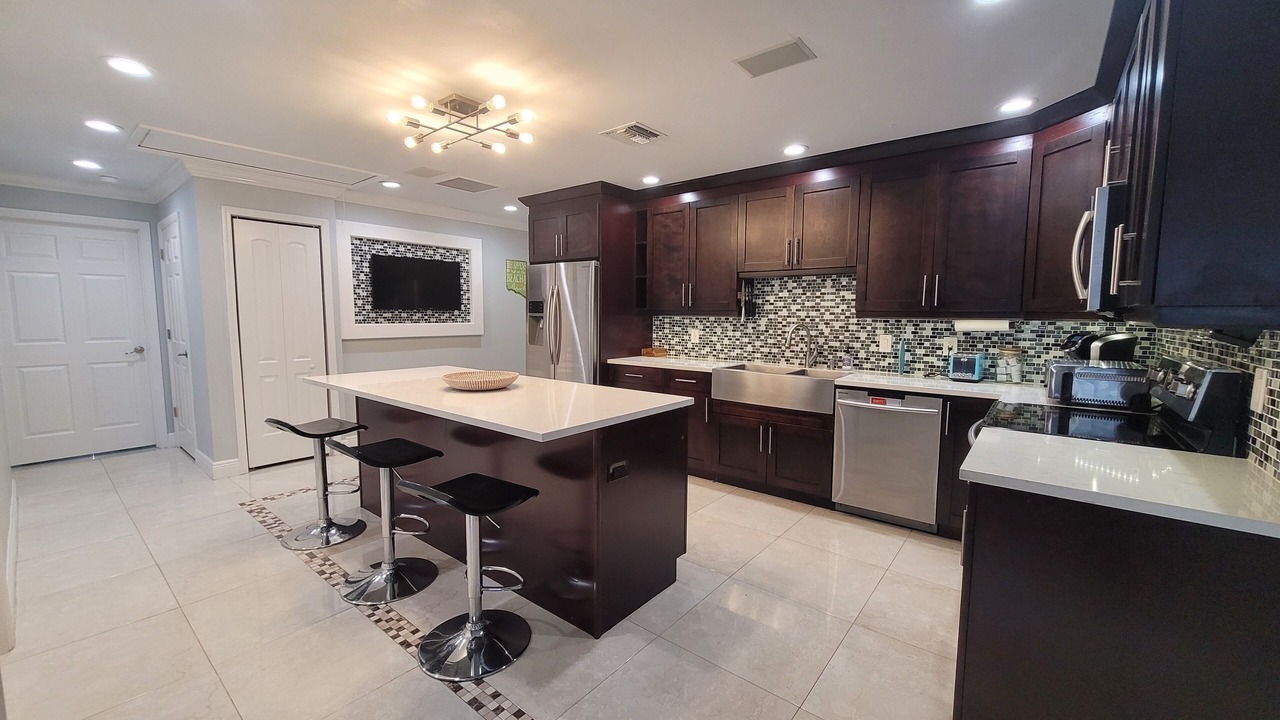 Photo of Kitchen in Pineapple Grove Arts District