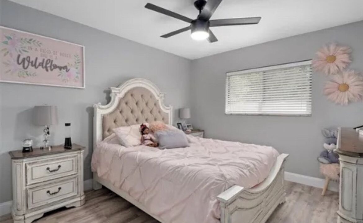 Photo of Bedroom in Riverhaven Village
