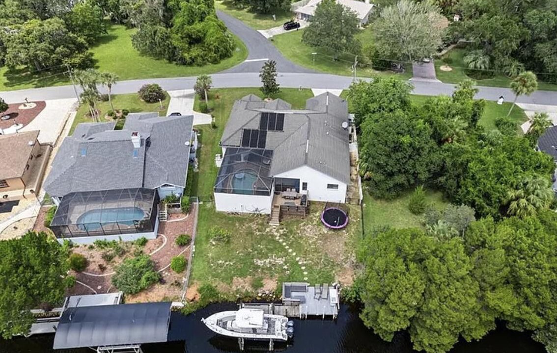 Photo of Outdoor in Riverhaven Village