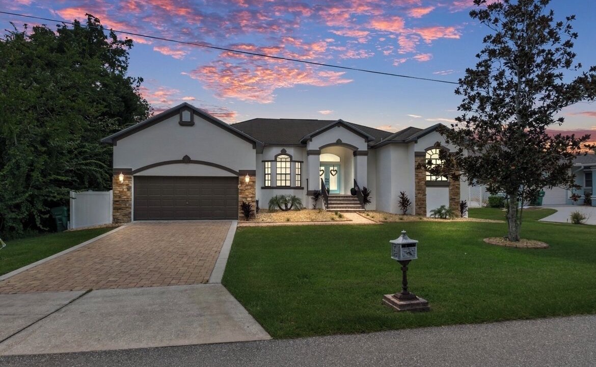 Photo of Outdoor in Riverhaven Village
