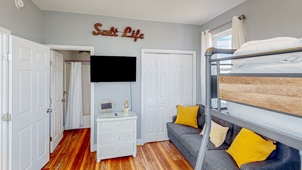 Photo of Bedroom in Cape San Blas
