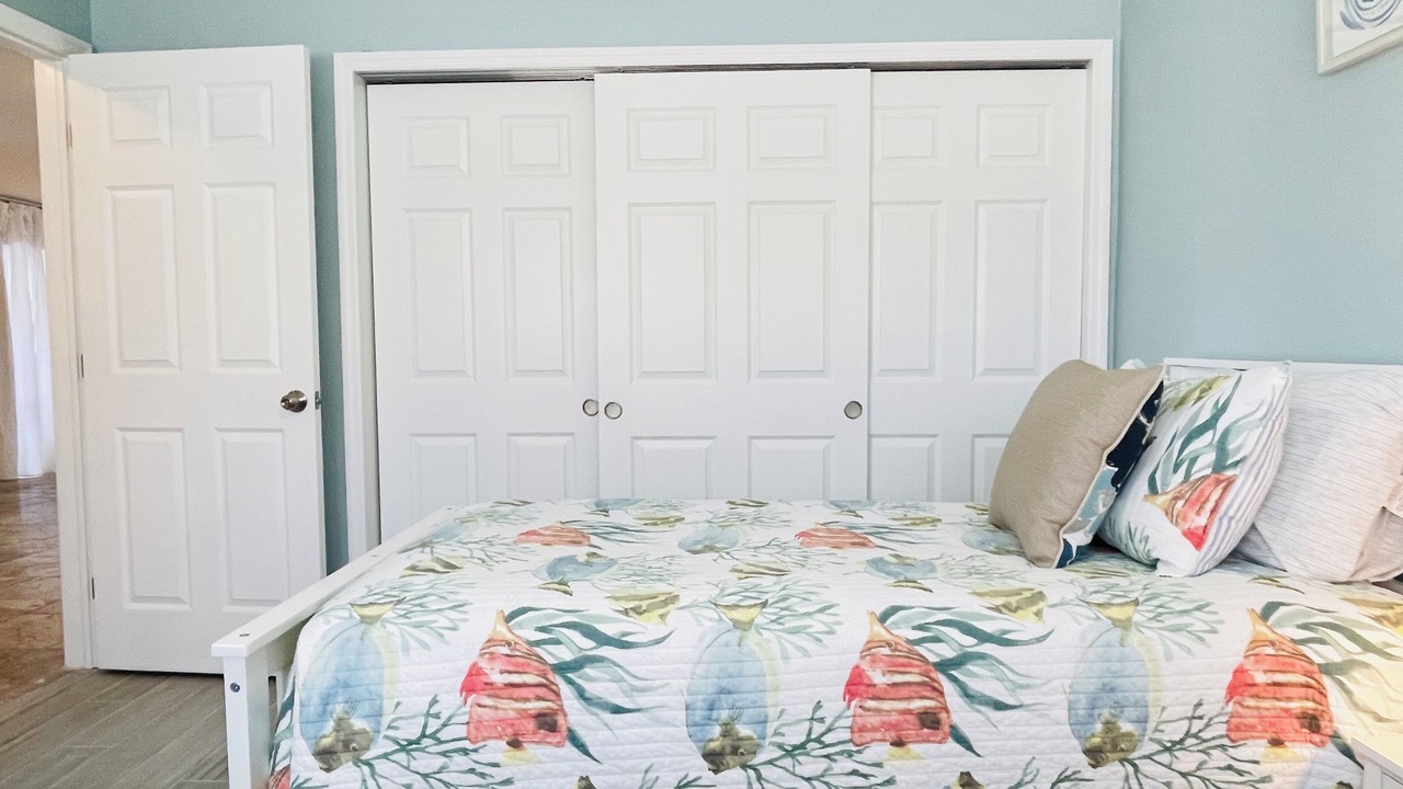 Photo of Bedroom in Eight Lakes