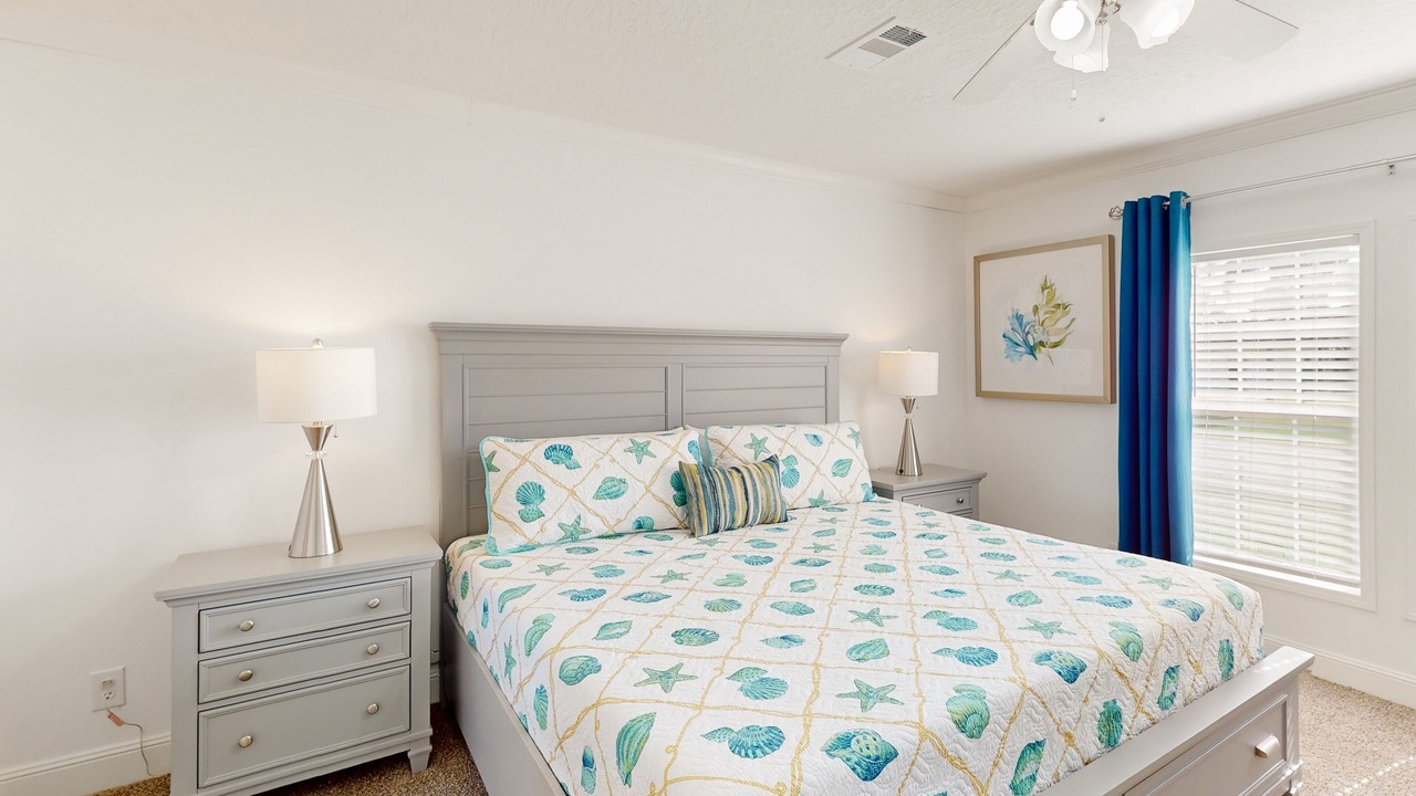 Photo of Bedroom in Taylor Creek