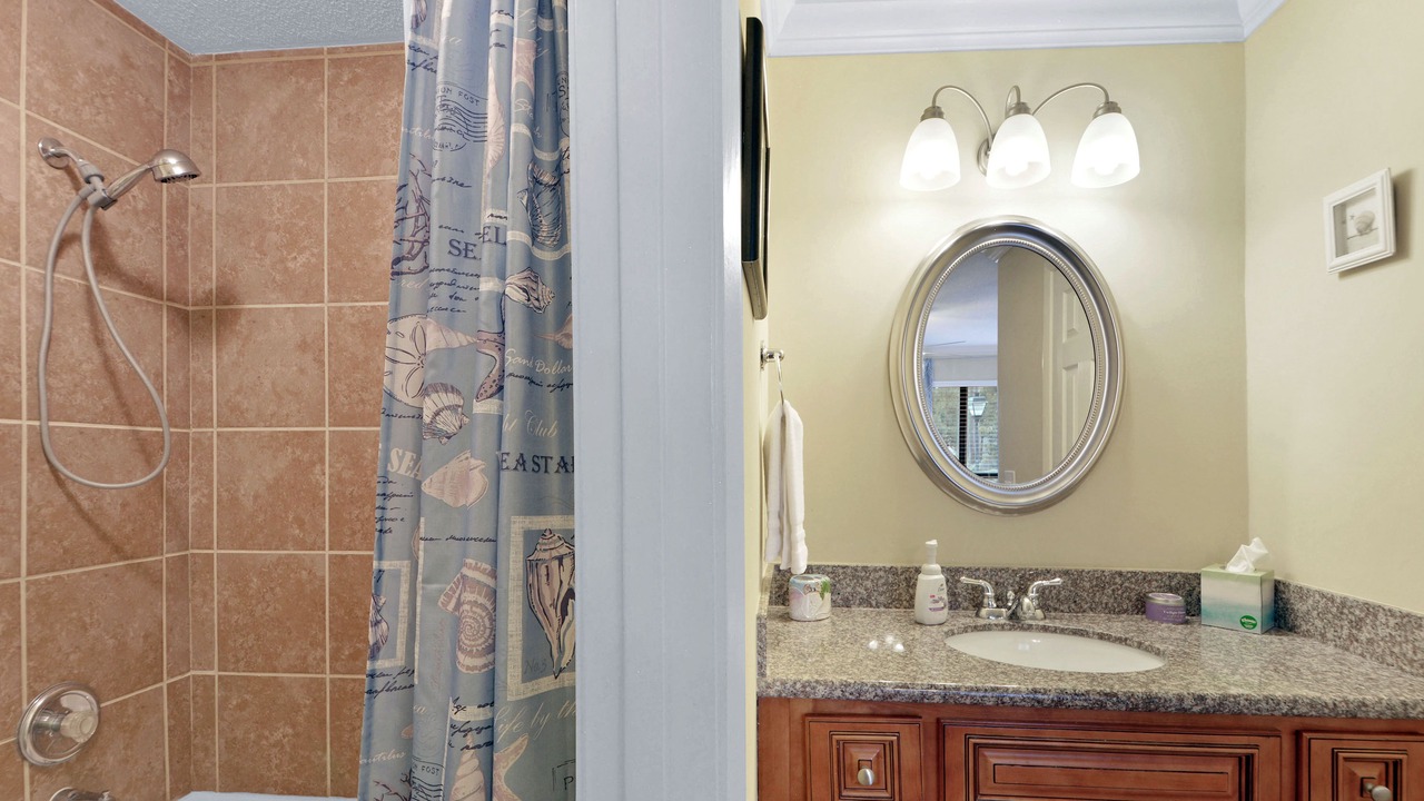 Photo of Bathroom in Saint Simons Heights