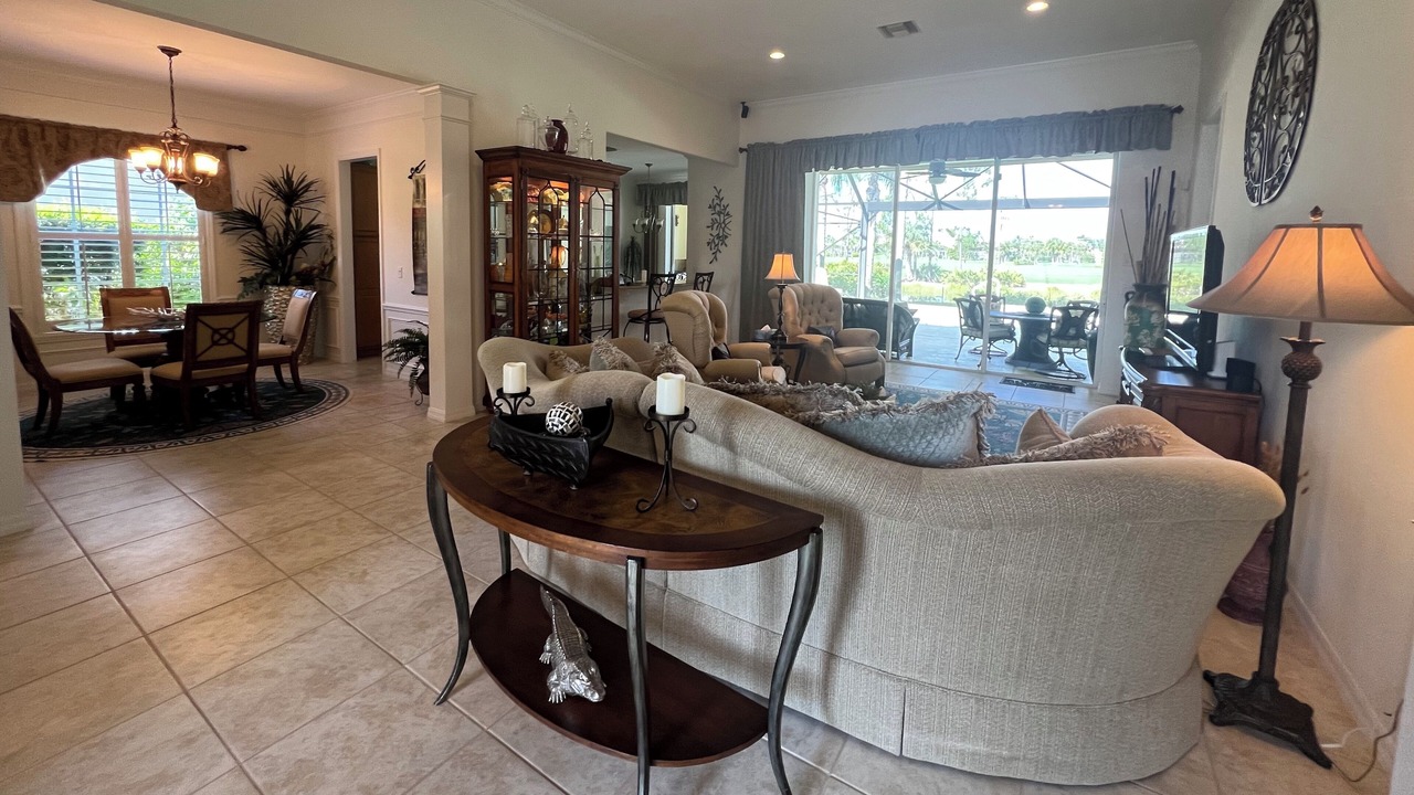Photo of Livingroom in Fort Myers