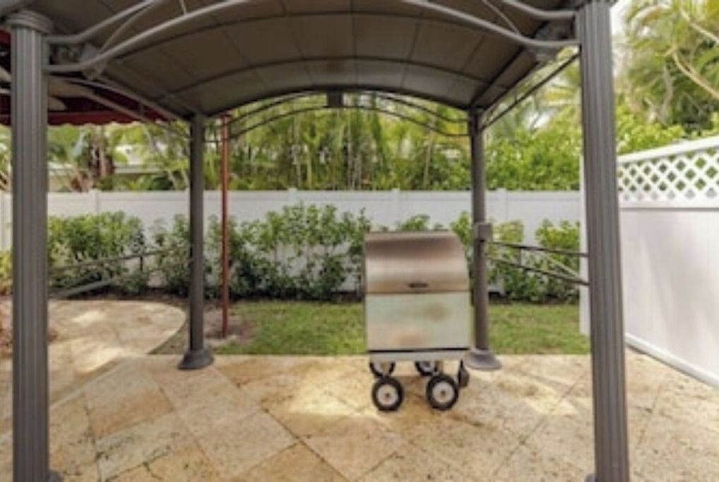 Photo of Patio Balcony in Palm Beach Shores