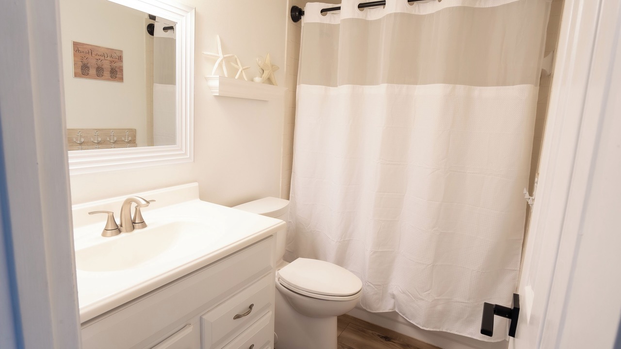 Photo of Bathroom in New Smyrna Beach