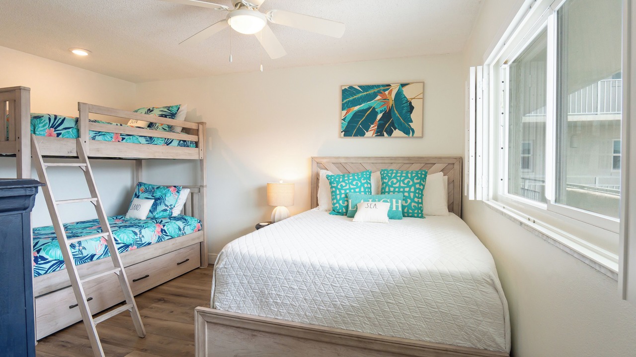 Photo of Bedroom in New Smyrna Beach