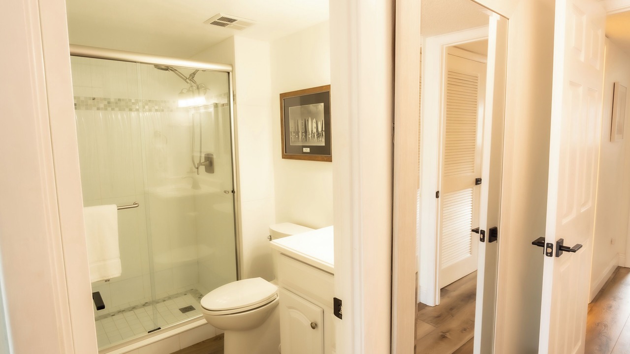 Photo of Bathroom in New Smyrna Beach