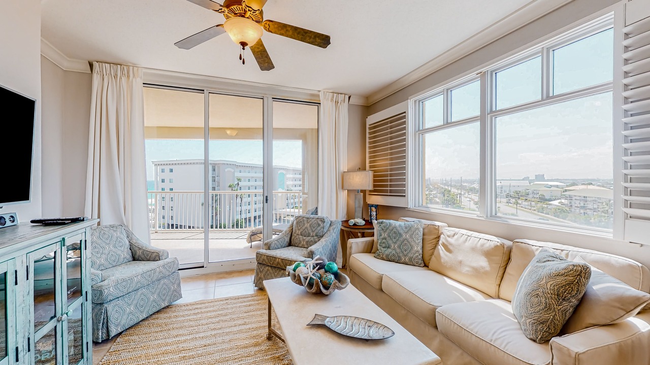 Photo of Livingroom in Fort Walton Beach