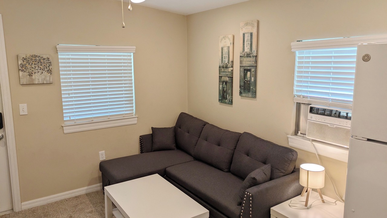 Photo of Livingroom in Cypress Gardens