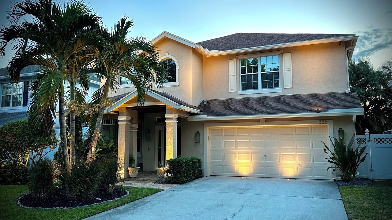 Photo of Outdoor in Pine Gardens North