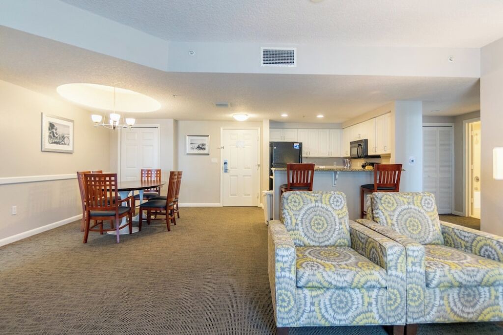 Photo of Livingroom in Seabreeze Historic District