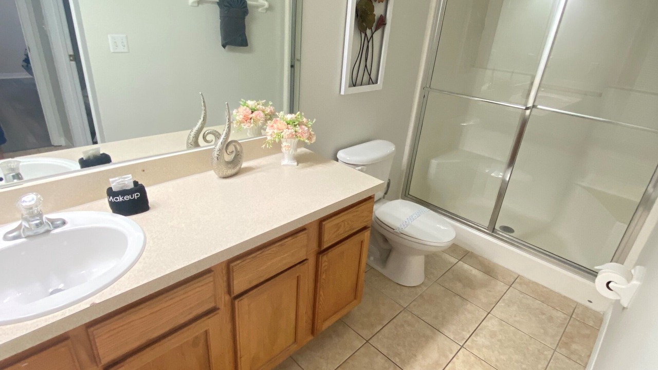 Photo of Bathroom in Sandy Ridge