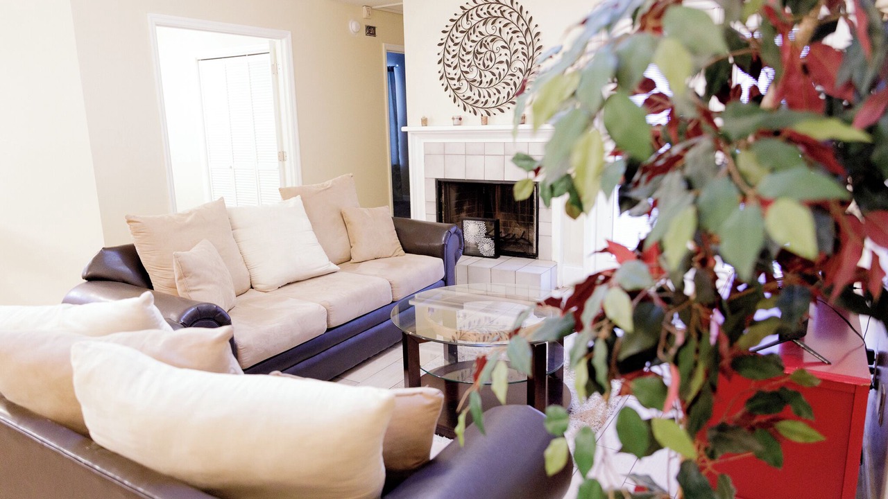 Photo of Livingroom in Tallahassee
