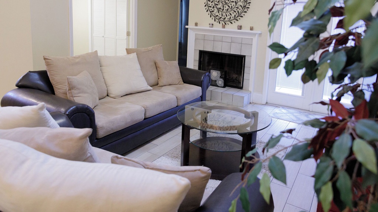 Photo of Livingroom in Tallahassee