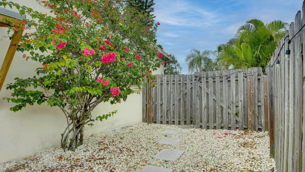 Photo of Outdoor in North River Shores