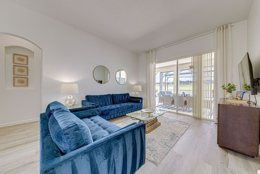 Photo of Livingroom in Highlands Reserve