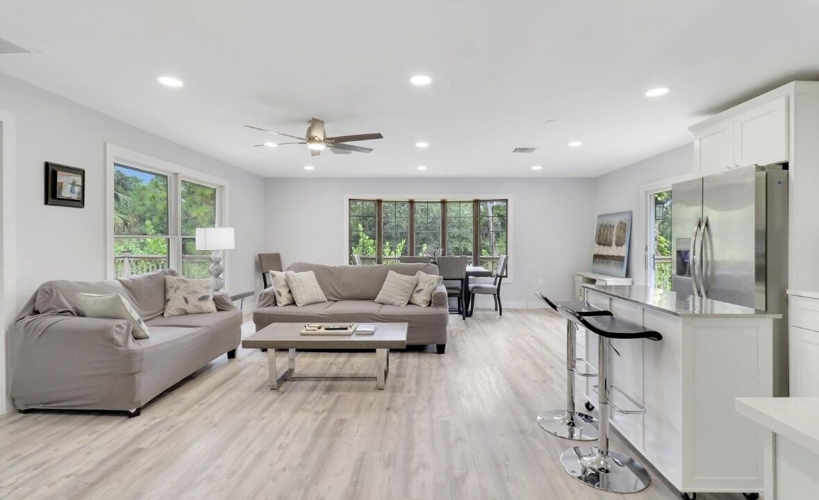 Photo of Livingroom in Jupiter