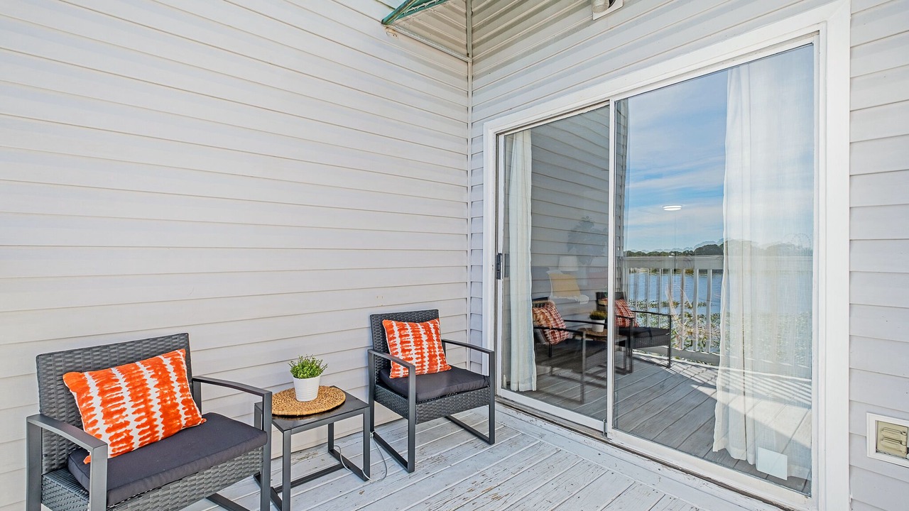 Photo of Patio Balcony in El Centro Beach