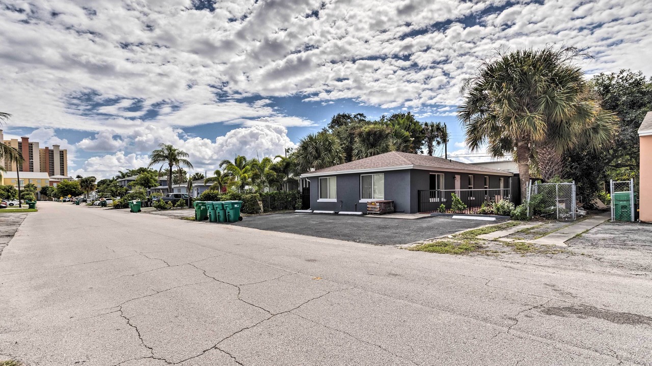 Photo of Outdoor in Riviera Beach
