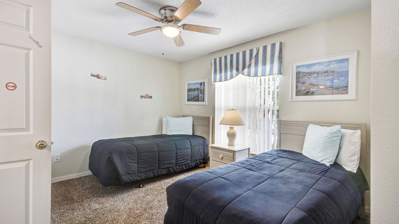 Photo of Bedroom in Florida Pines