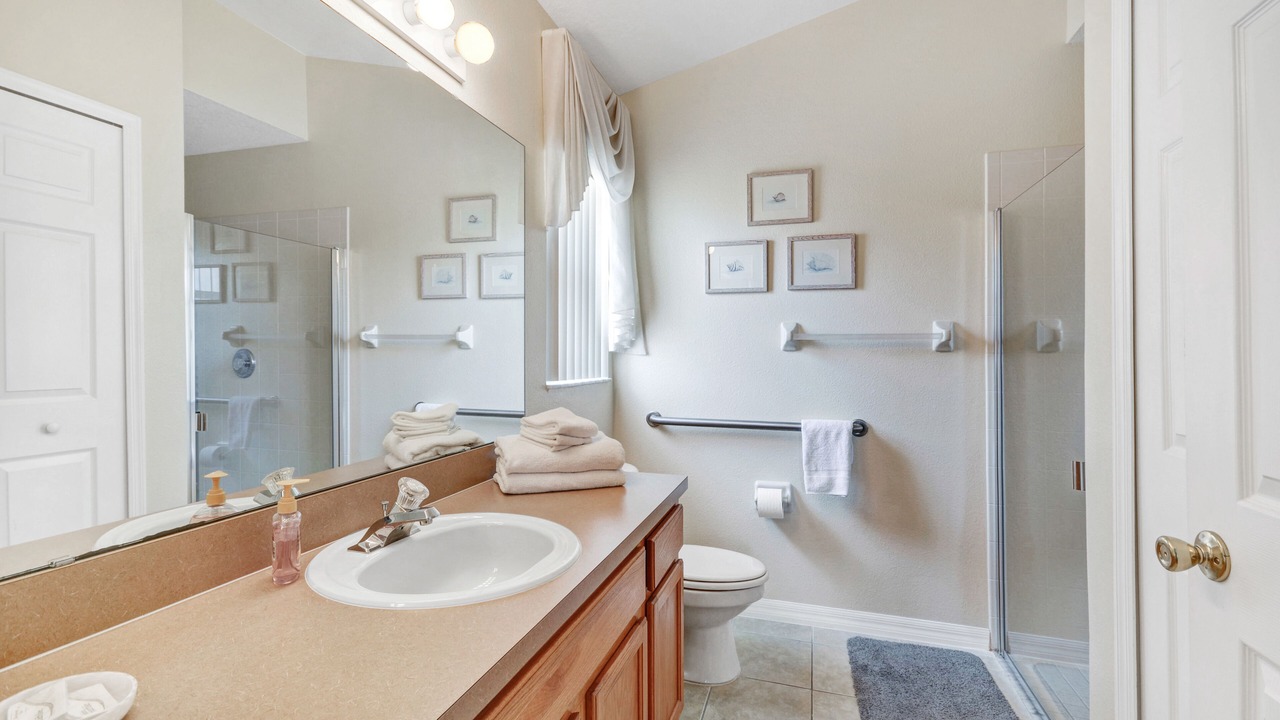 Photo of Bathroom in Florida Pines