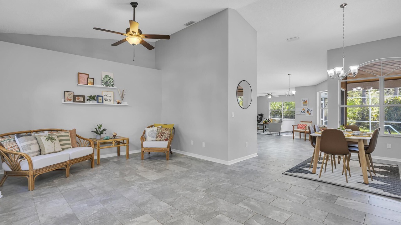 Photo of Livingroom in Indian Trails