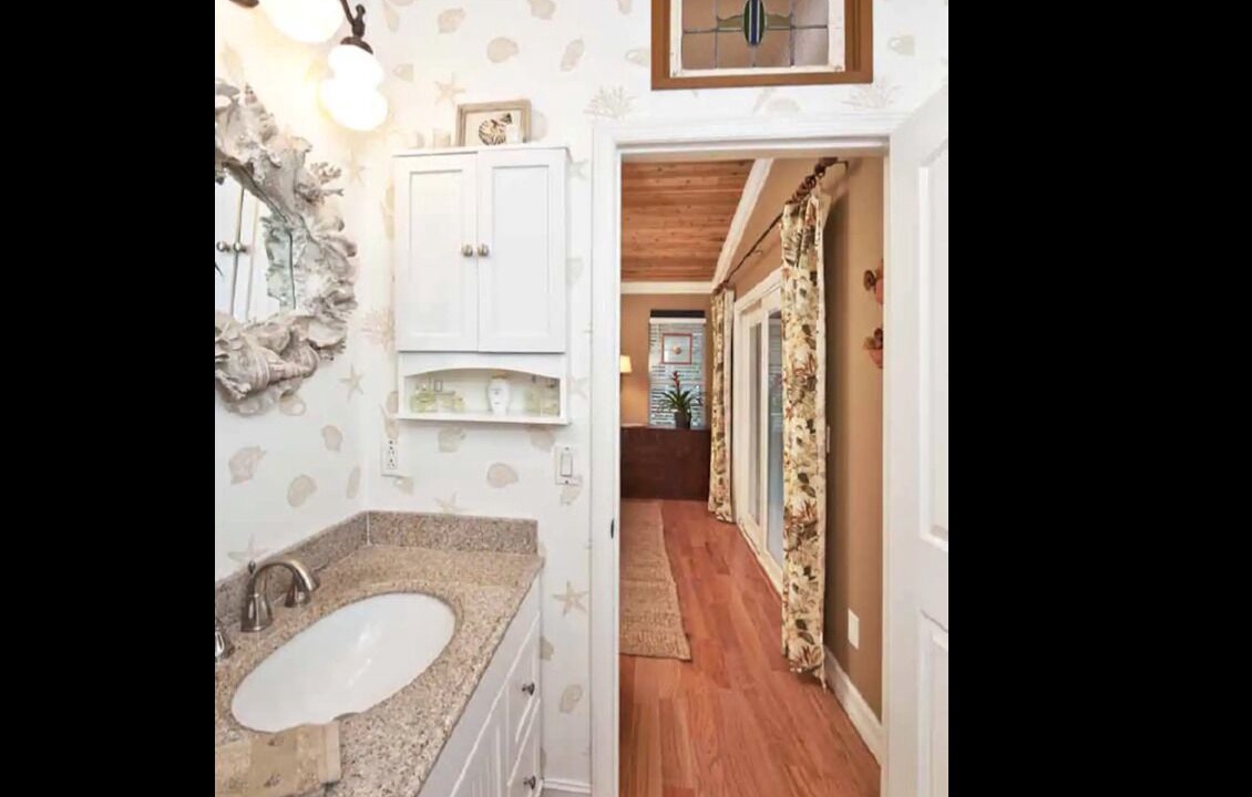 Photo of Bathroom in Summerplace