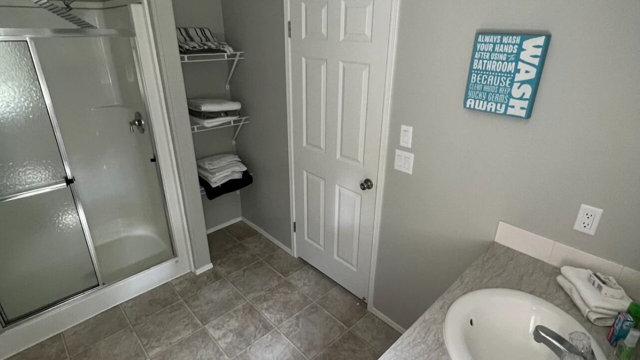 Photo of Bathroom in Land O' Lakes