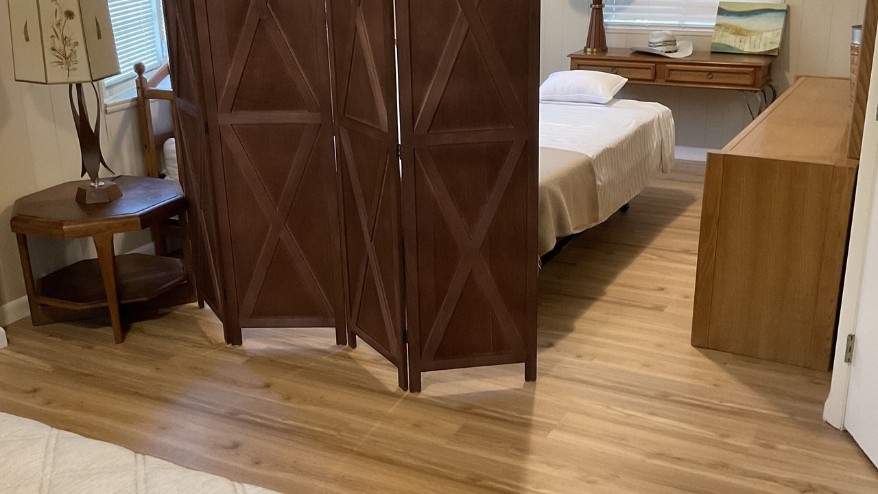 Photo of Bedroom in Taylor Creek