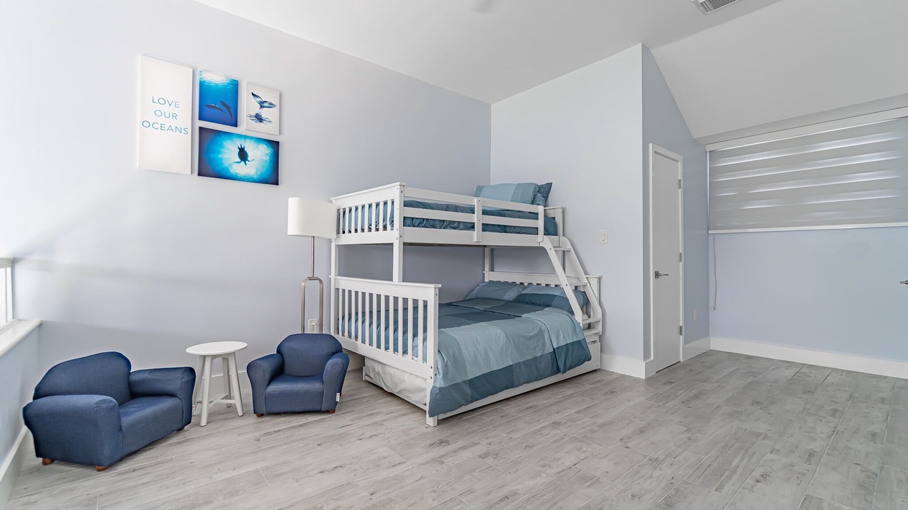 Photo of Bedroom in Layton