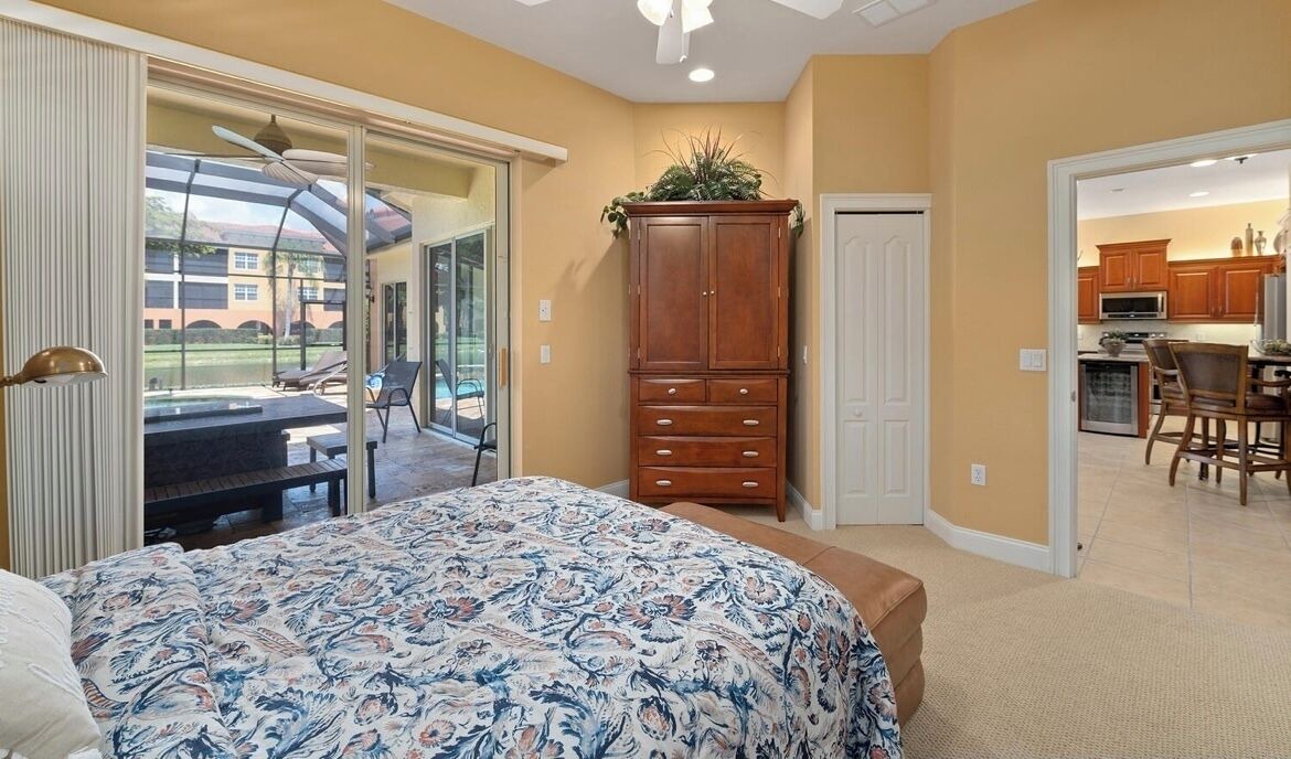 Photo of Bedroom in Estero