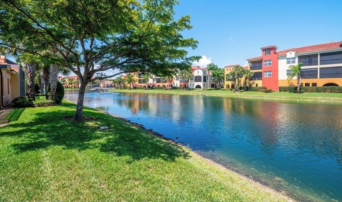 Photo of Outdoor in Estero
