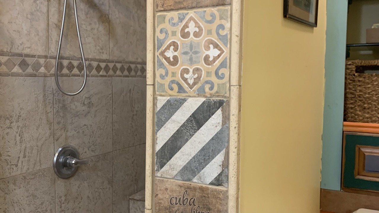 Photo of Bathroom in Big Pine Key