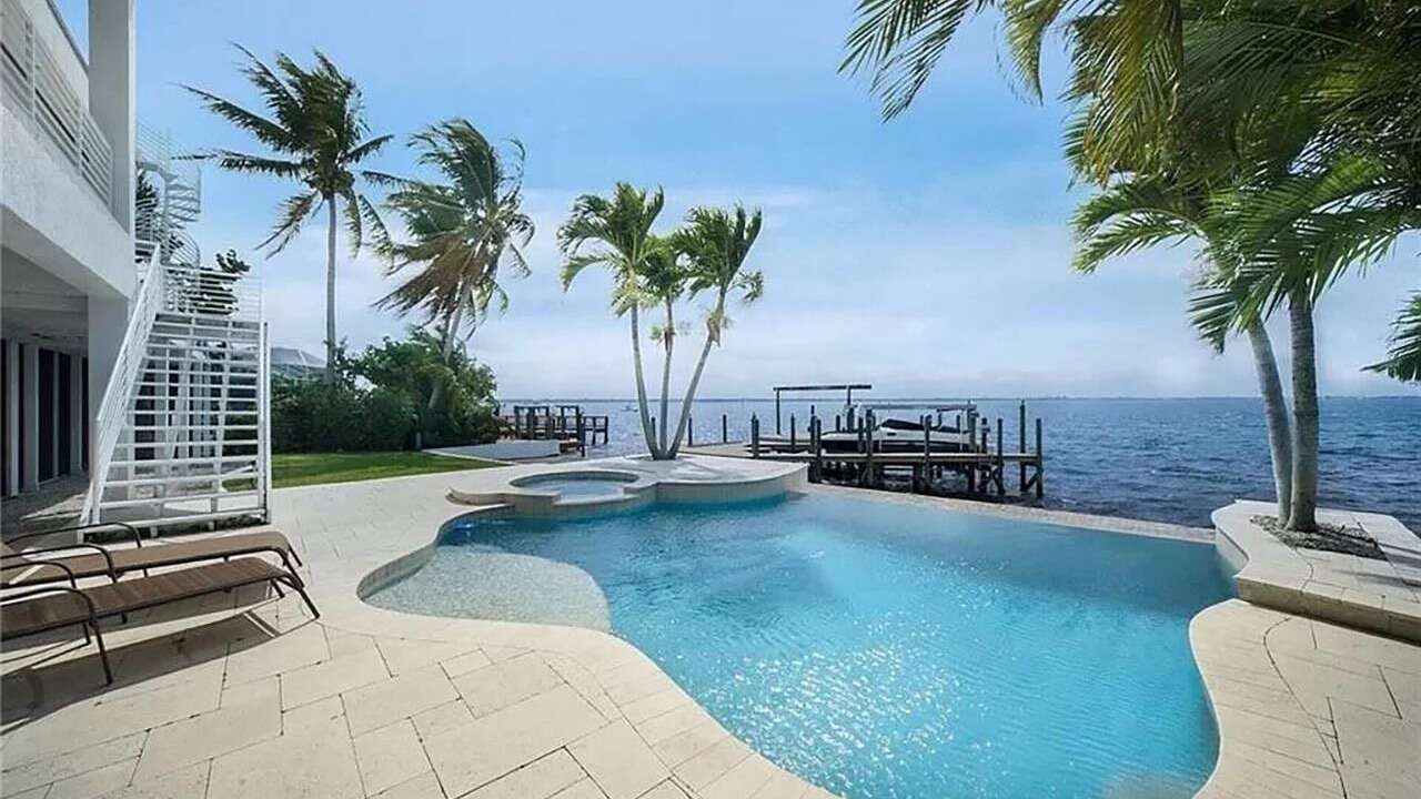 Photo of Outdoor in Caloosahatchee