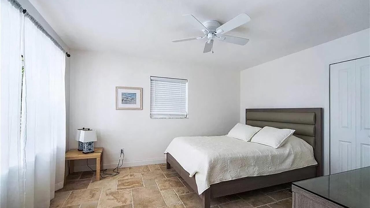 Photo of Bedroom in Caloosahatchee