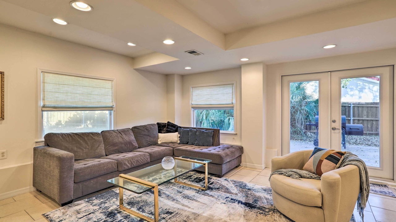 Photo of Livingroom in Coquina Key