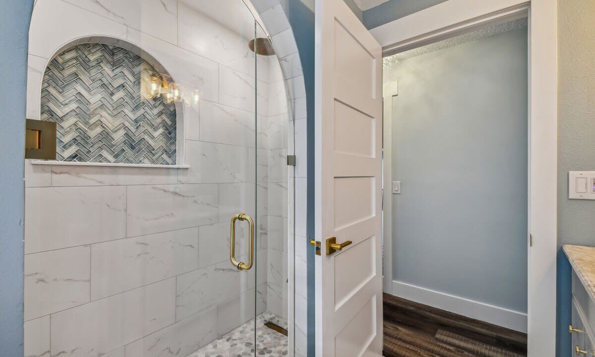 Photo of Bathroom in Tarpon Springs