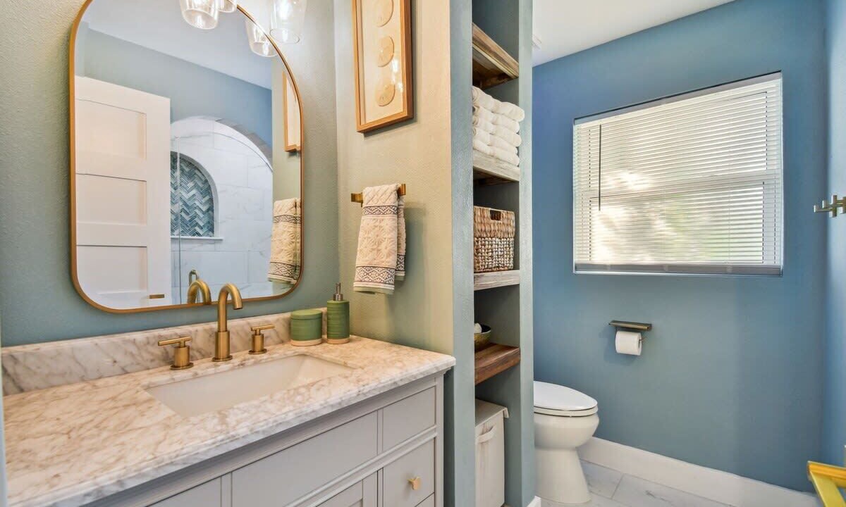 Photo of Bathroom in Tarpon Springs
