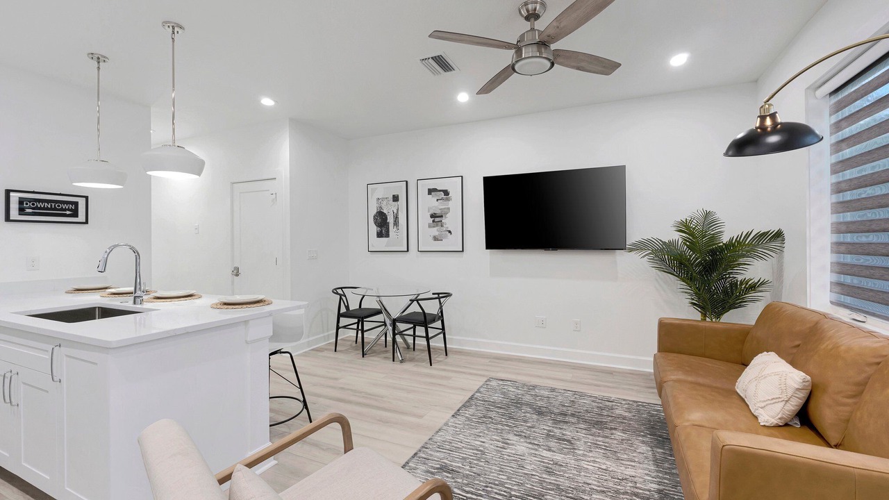 Photo of Bedroom in Tampa Heights