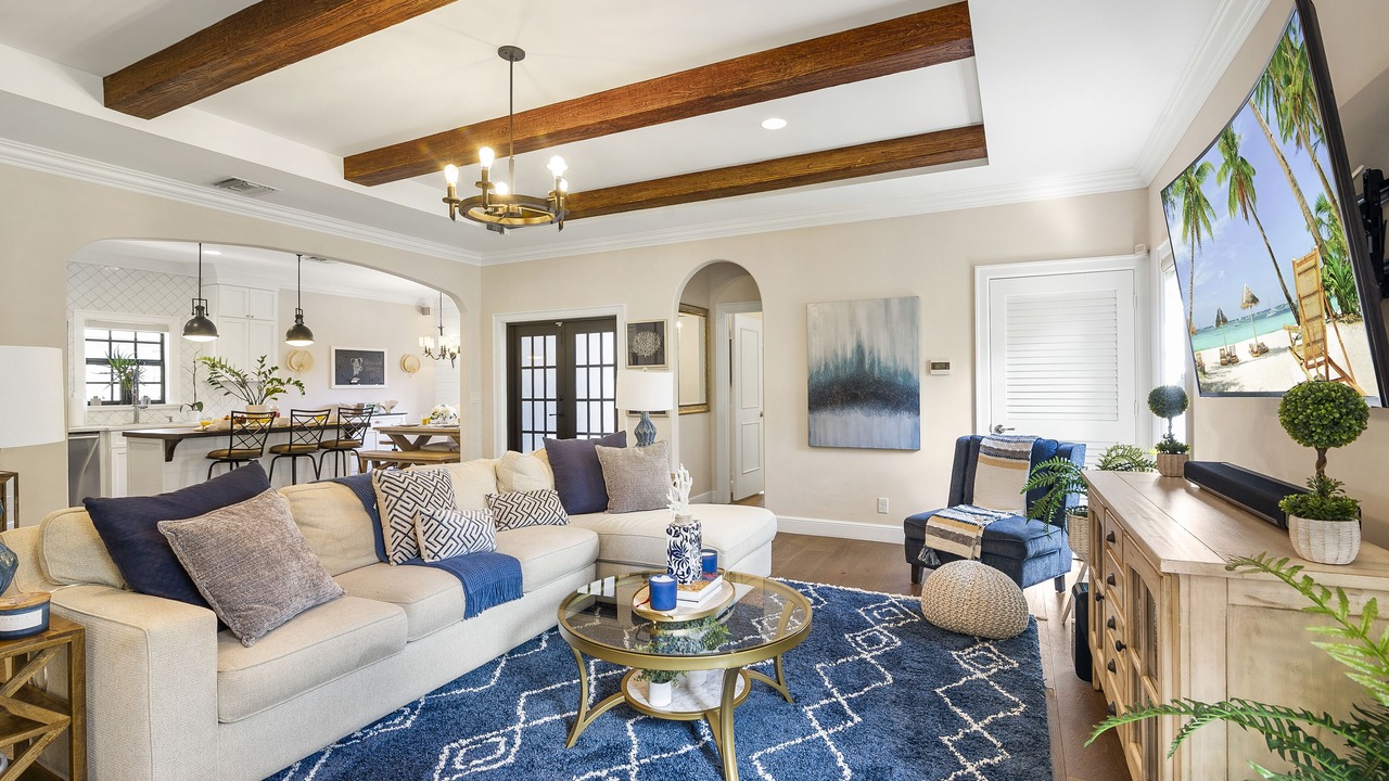 Photo of Livingroom in Old Northwood