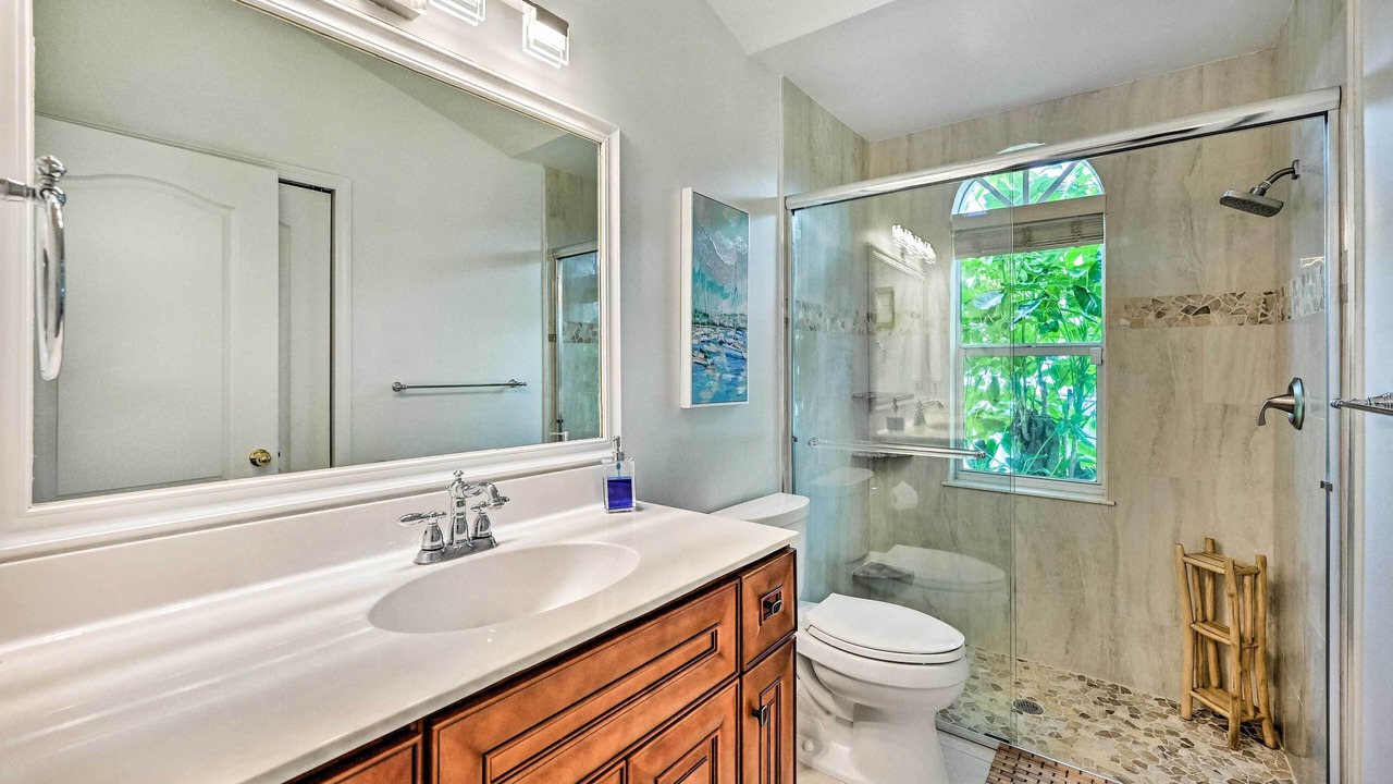 Photo of Bathroom in Palm River Estates
