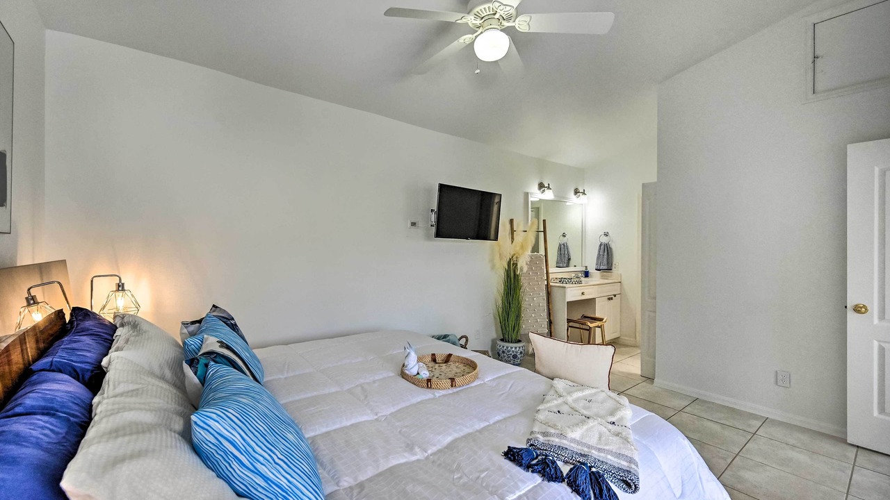 Photo of Bedroom in Palm River Estates