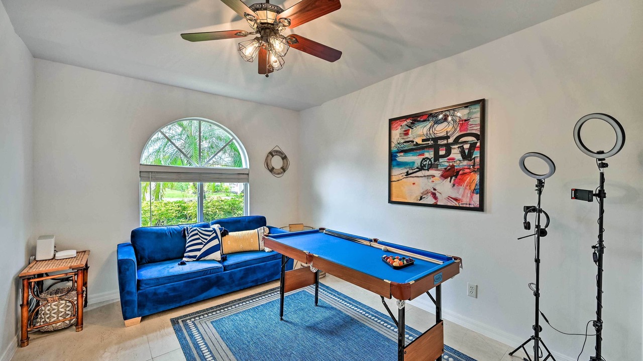 Photo of Bedroom in Palm River Estates